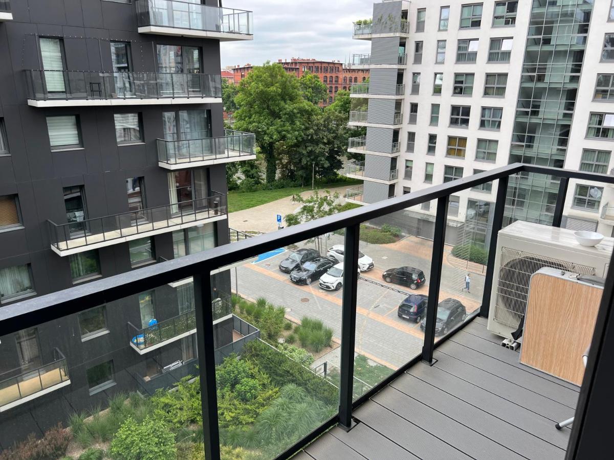 Apartament Mieszczanski Klima-Parkigfree2X-Netflix-Youtube Wroclaw Exterior photo